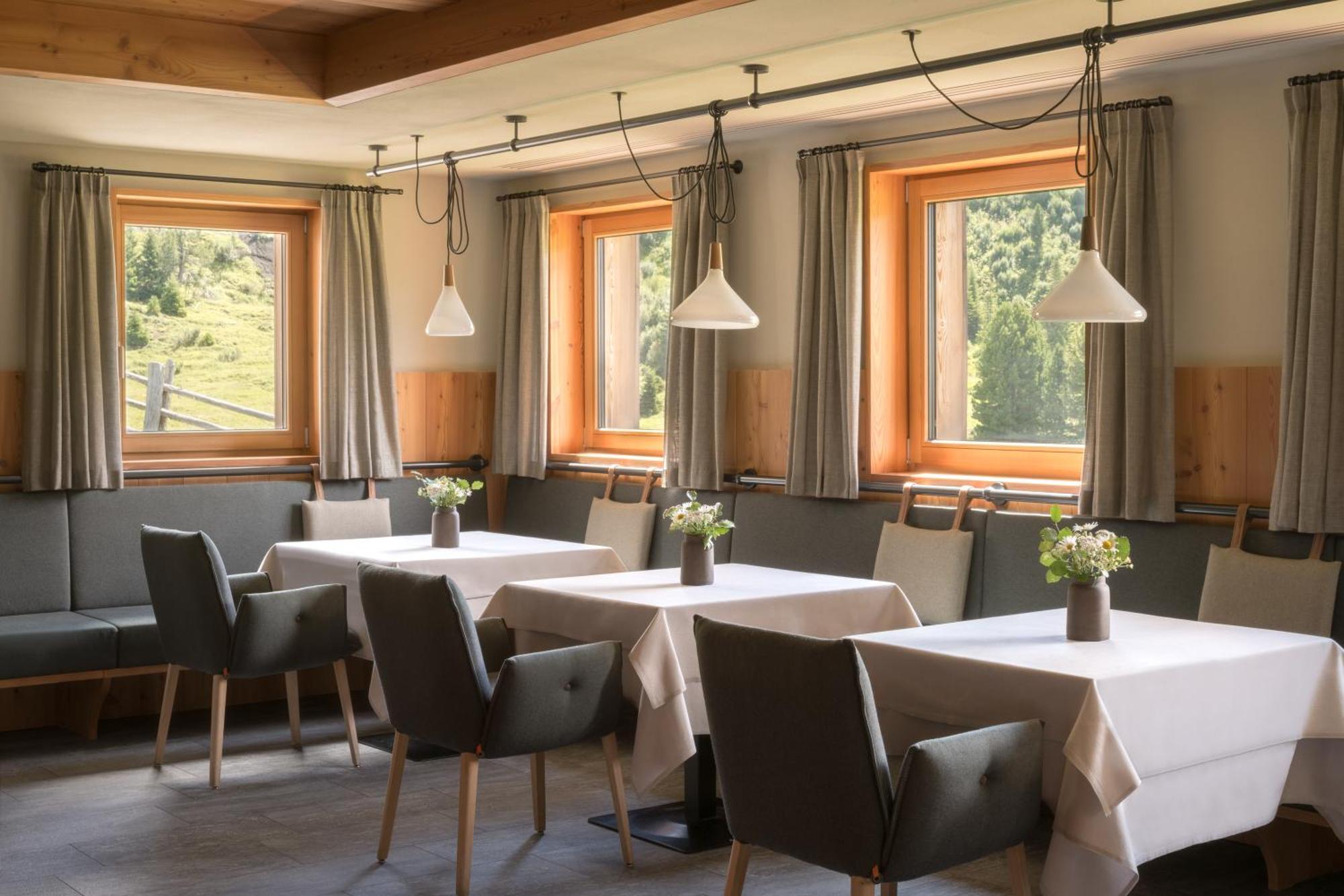 Zallinger Dolomites 阿尔卑斯休斯山 外观 照片