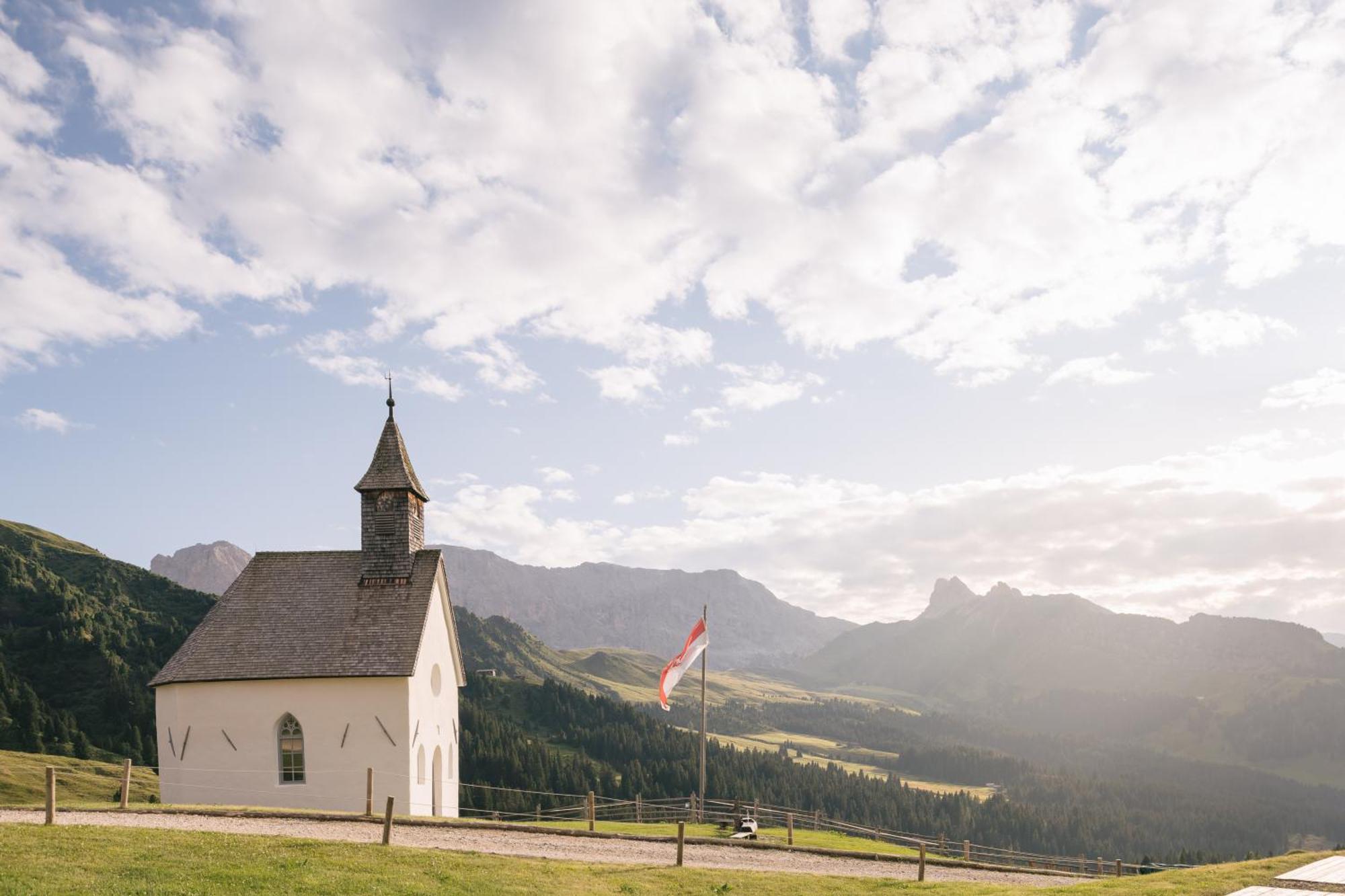 Zallinger Dolomites 阿尔卑斯休斯山 外观 照片